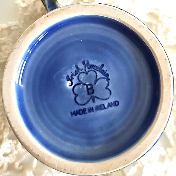 1960s Vintage Wade Pottery Irish Porcelain Hunting Scene Dog Mug Shamrock Trim - Picture 14 of 14